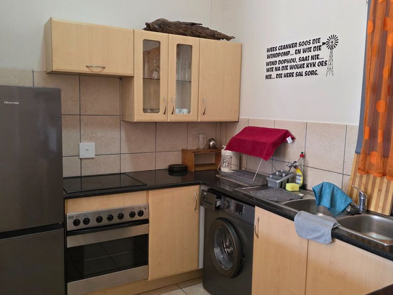 Perfect Holiday Apartment... Swimming Pool... Close to the Beach !!! - Photo 8