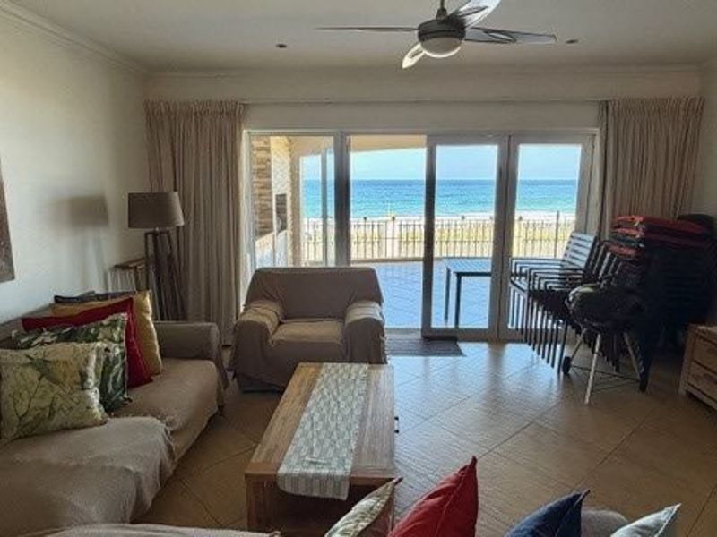 Beautiful Coastal Escape – Prime Uvongo Position - Photo 10