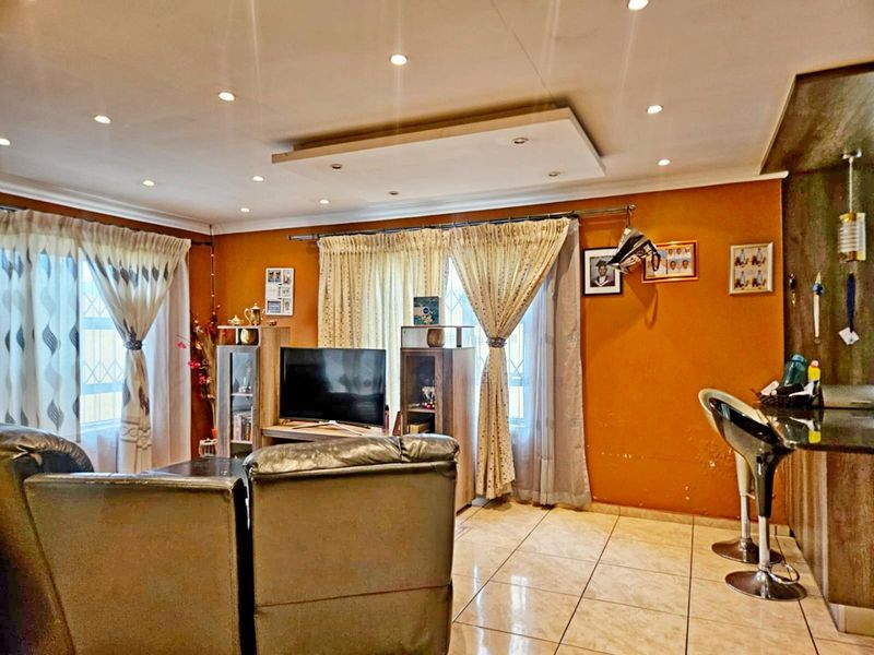 Lovely 3 Bedrooms family home - Photo 8
