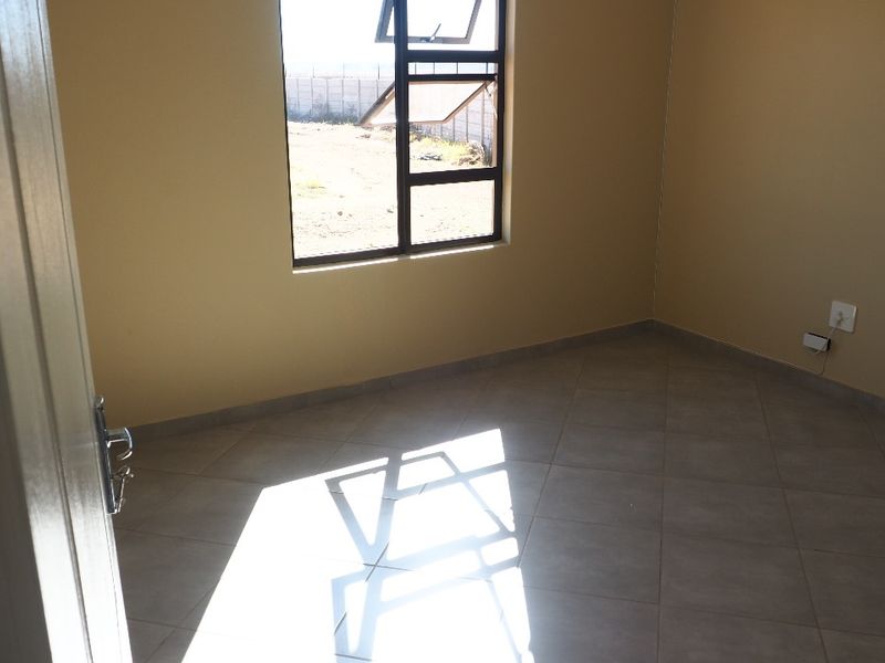 3 BEDROOM  HOUSE FOR SALE - Photo 5