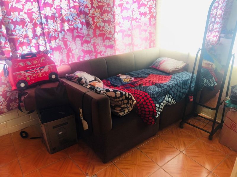 2.5 Bedrooms, 1.5 Bathrooms Apartment For Sale In Glenwood, Durban - Photo 7