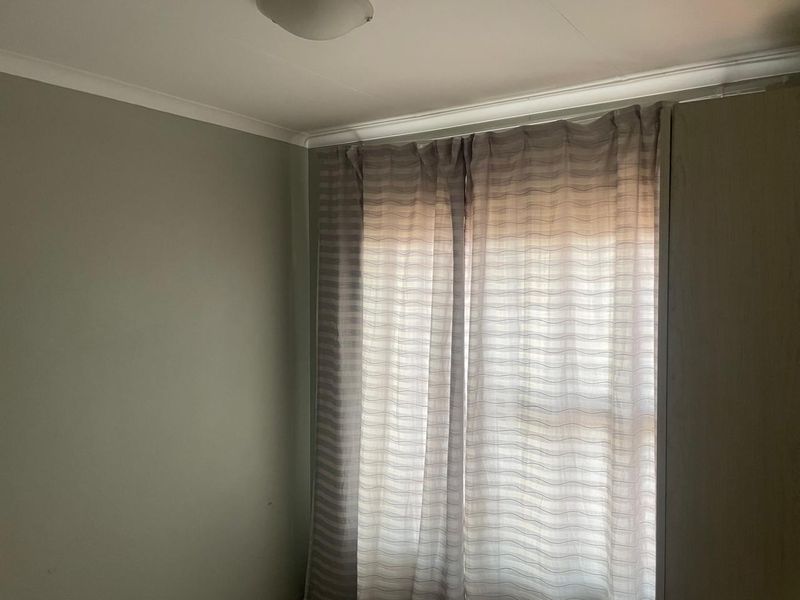 YOUR OWN HOME - MODERN FACEBRICK - Photo 8