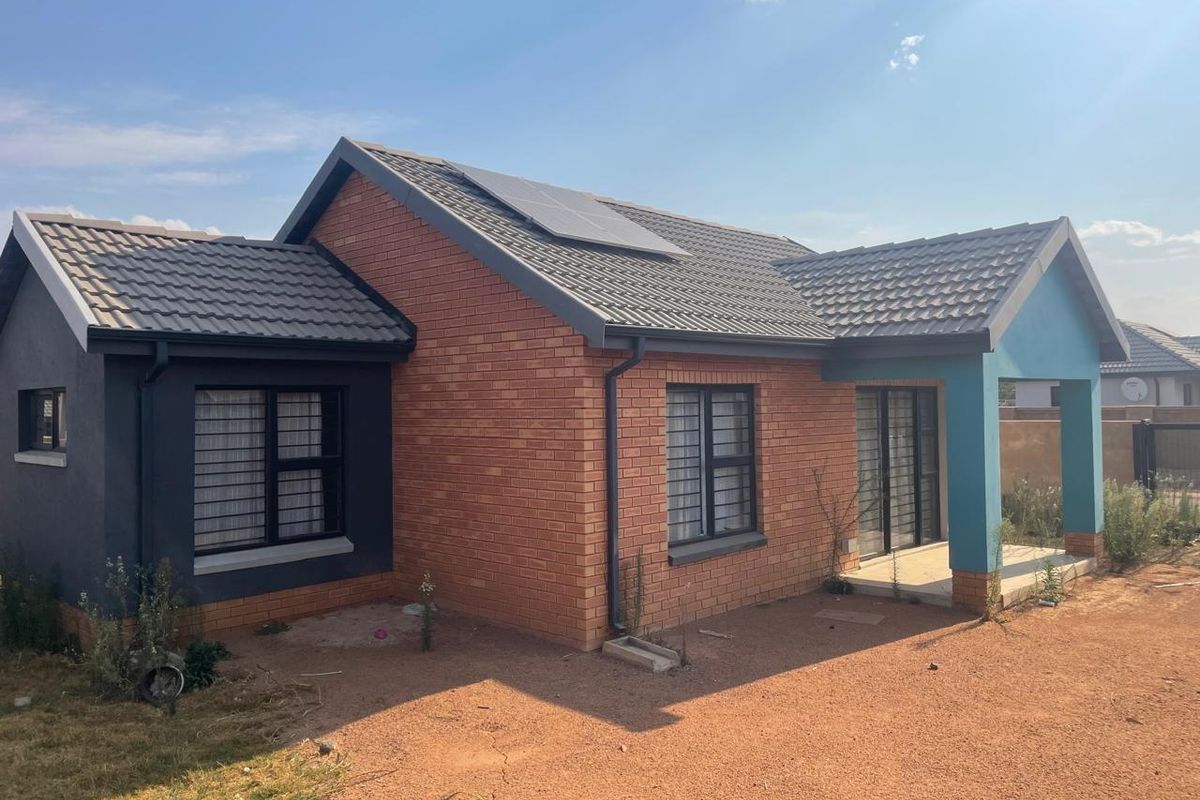 YOUR OWN HOME - MODERN FACEBRICK - Photo 3