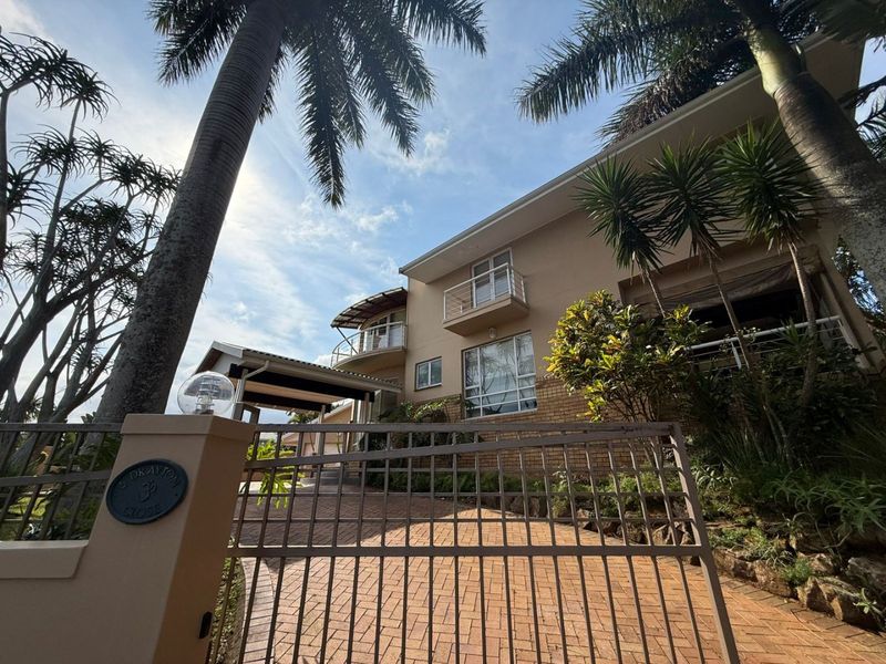To let in Somerset Park, fully furnished 4 bedroom double storey home with sea views. - Photo 4