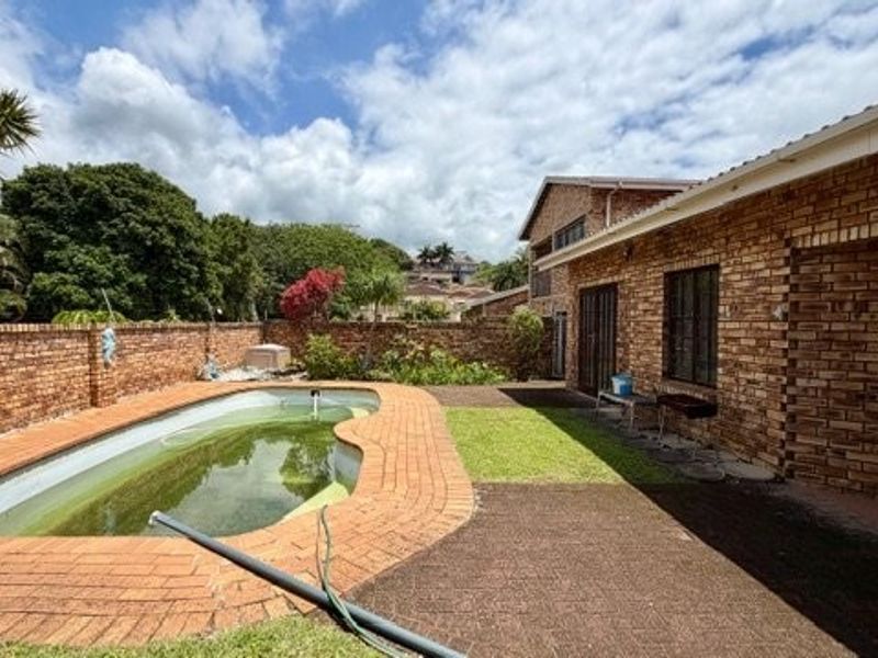 3-Bedroom Townhouse for Sale – Uvongo! Comfortable, Secure & Convenient Coastal Living - Photo 4