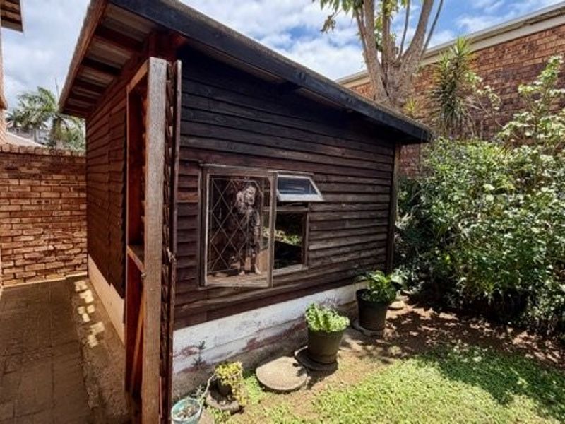 3-Bedroom Townhouse for Sale – Uvongo! Comfortable, Secure & Convenient Coastal Living - Photo 9