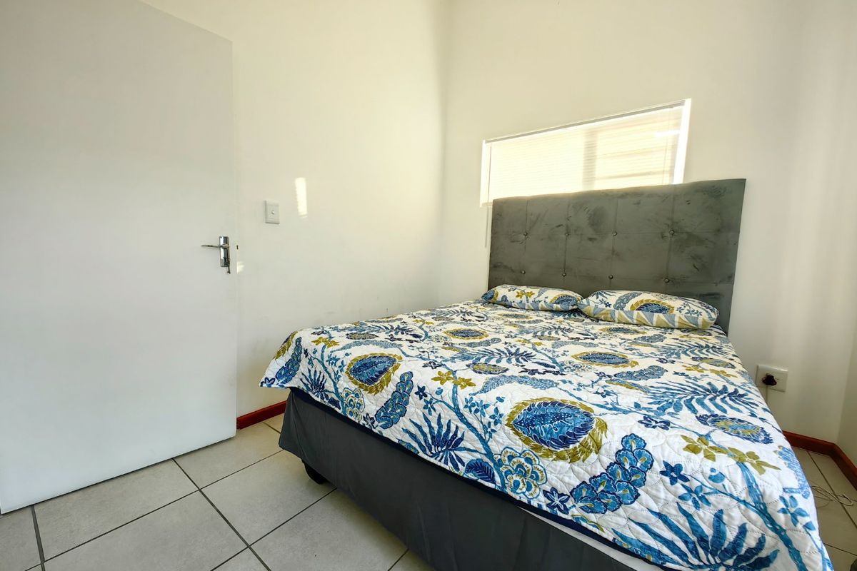 Location, Location , Location!!! - Photo 3