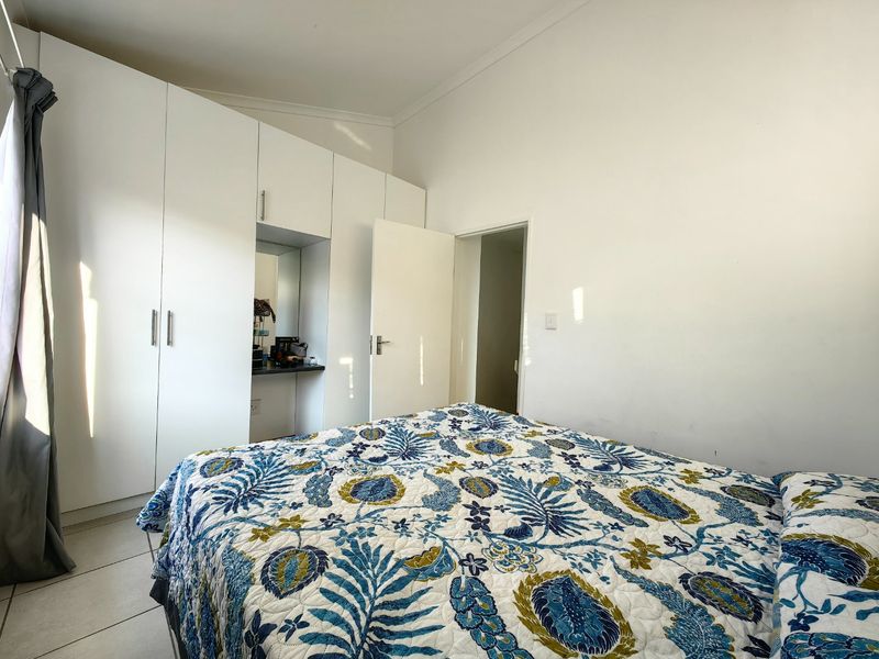 Location, Location , Location!!! - Photo 2