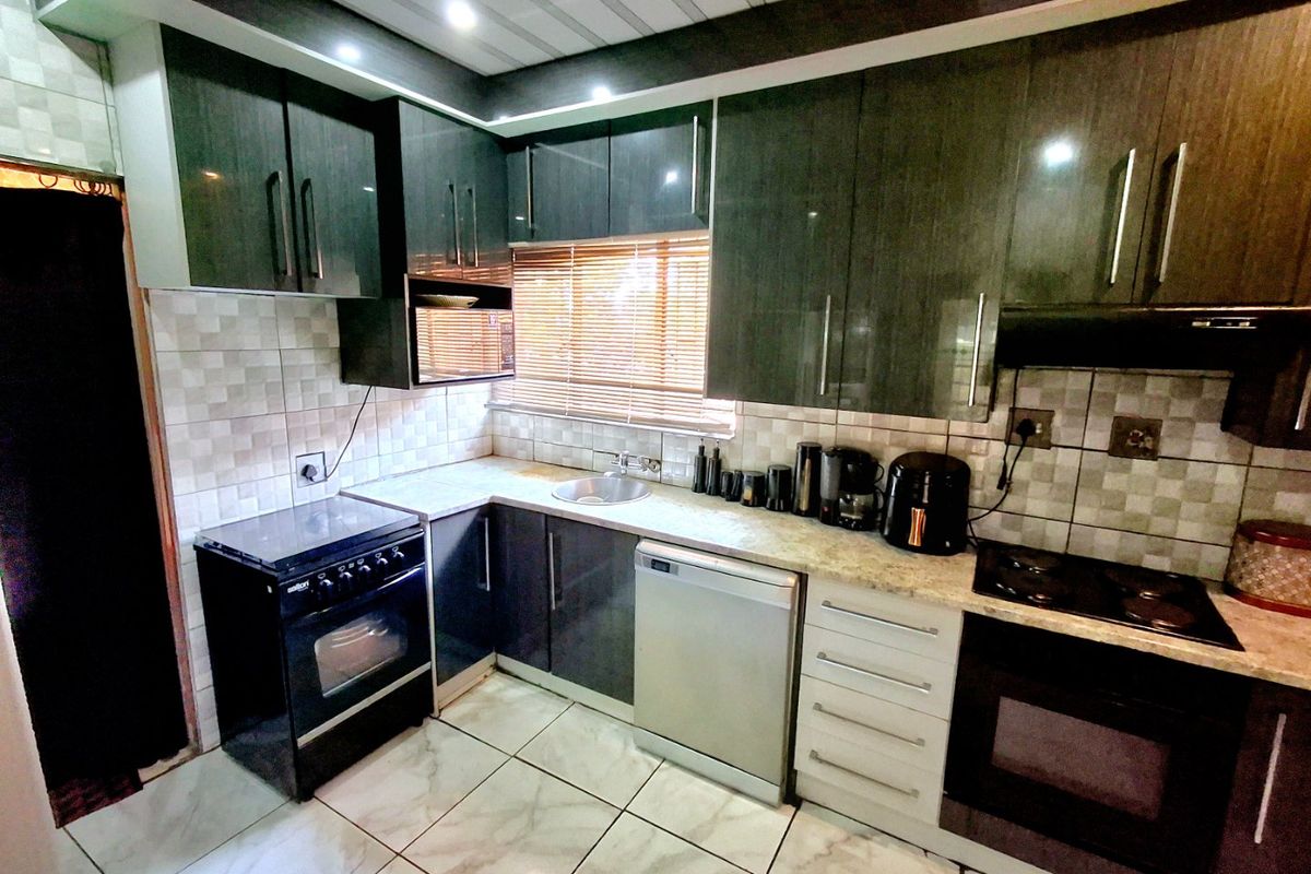 Walking distance to local schools — perfect for families who value convenience - Photo 3