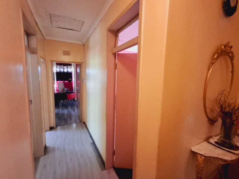 Walking distance to local schools — perfect for families who value convenience - Photo 9