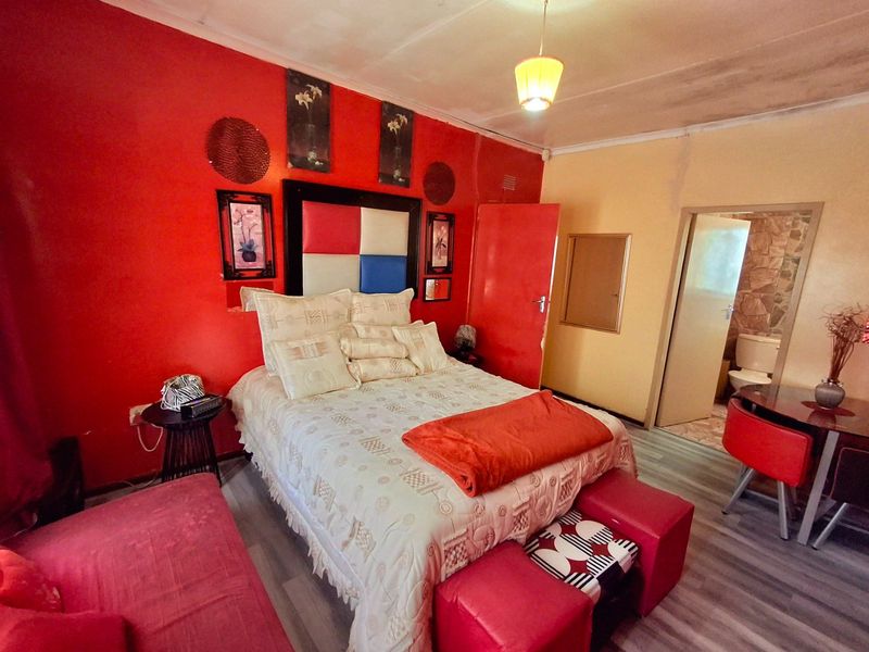 Walking distance to local schools — perfect for families who value convenience - Photo 10