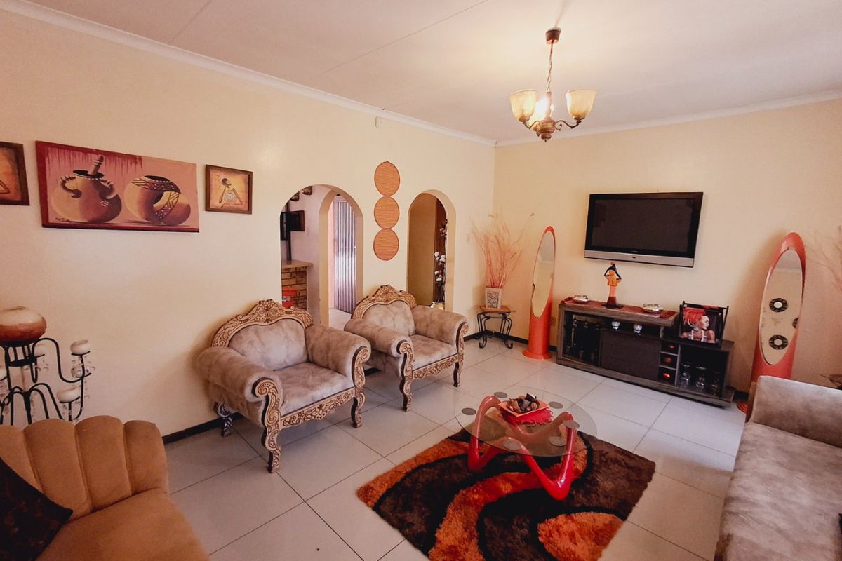 Walking distance to local schools — perfect for families who value convenience - Photo 2