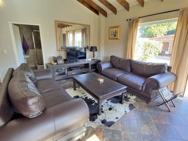 Holiday Living – Bring the Family and Enjoy! - Photo 5