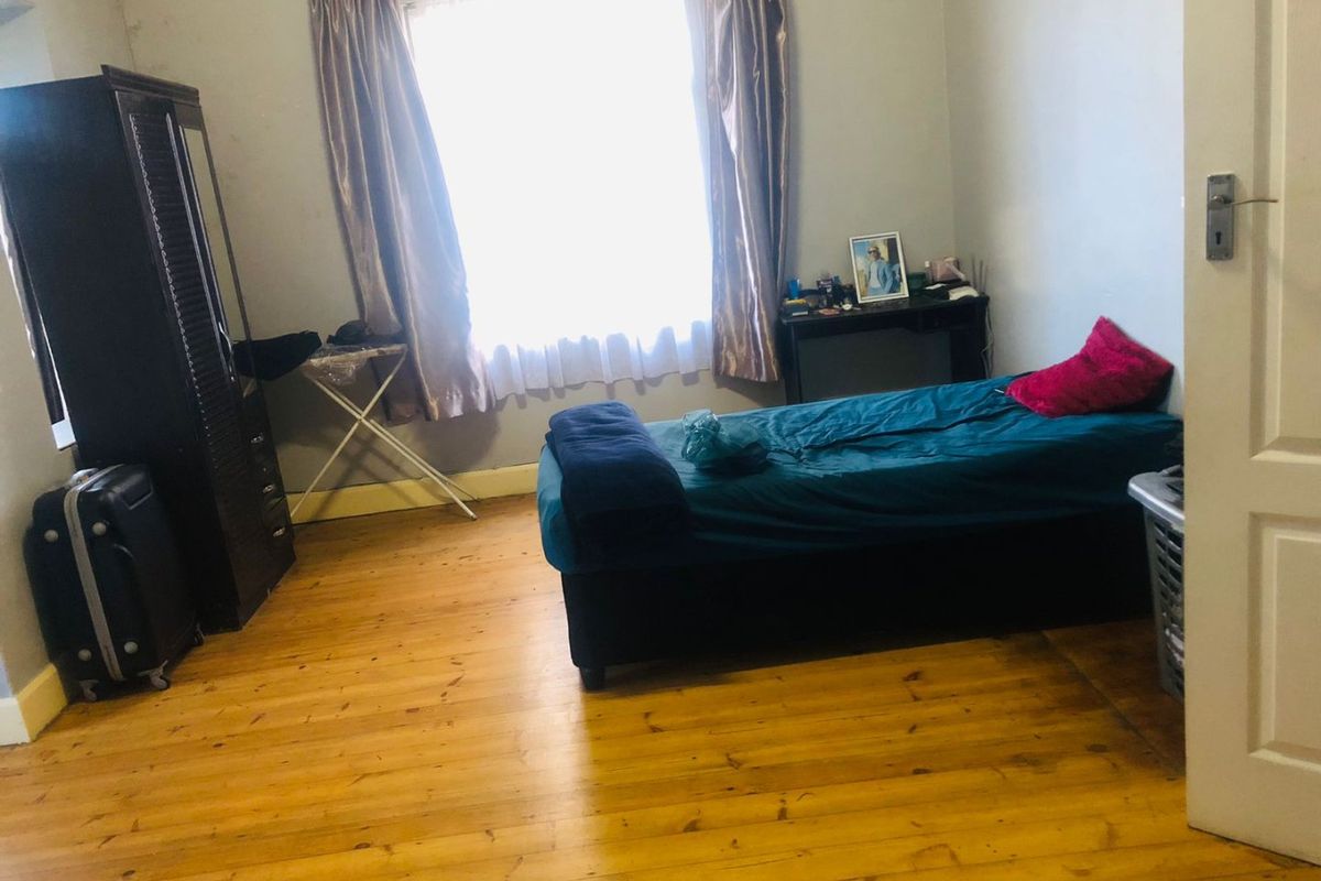 2 Bedrooms, 1 Bathroom Apartment For Sale In Glenwood, Durban - Photo 5