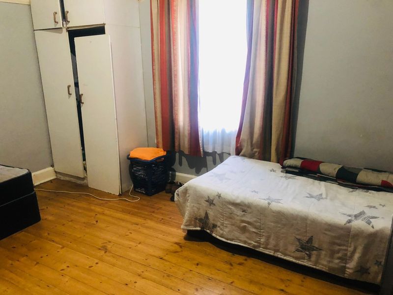 2 Bedrooms, 1 Bathroom Apartment For Sale In Glenwood, Durban - Photo 9