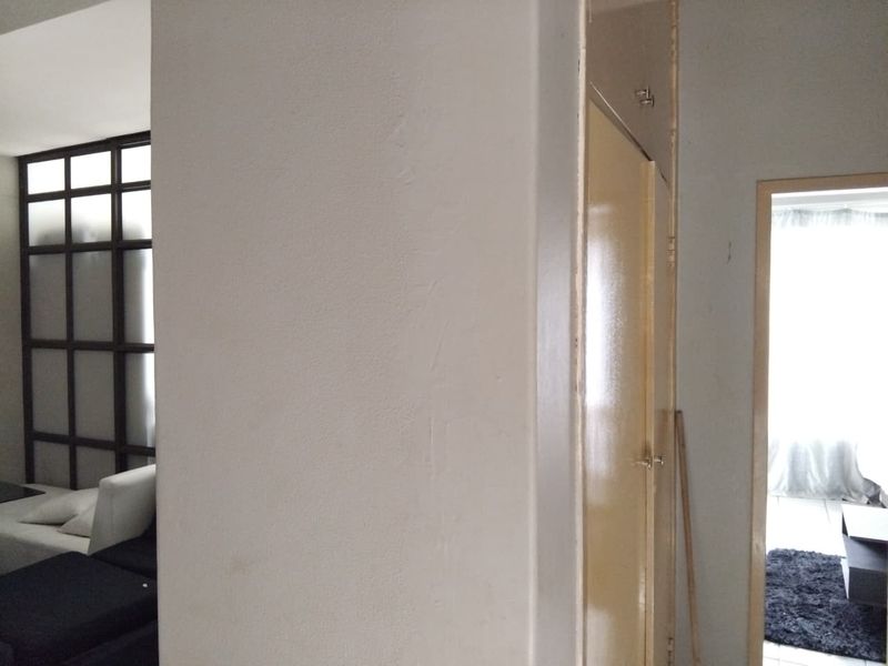 Specious 2.5-Bedroom Apartment With Lock-Up Garage – SunnySide East - Photo 6