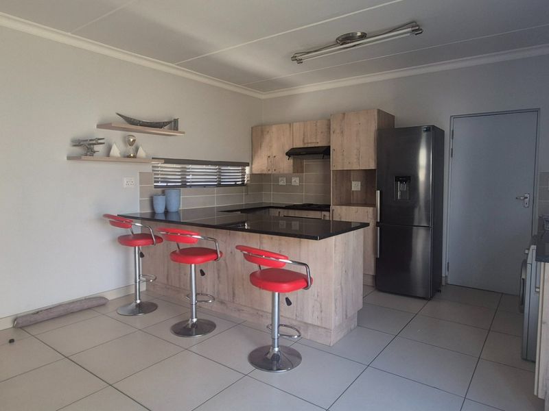 Comfort, Security & Style | Modern 3-Bedroom Home in Thatchfield Ridge - Photo 10