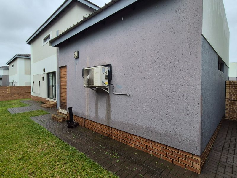 Comfort, Security & Style | Modern 3-Bedroom Home in Thatchfield Ridge - Photo 4