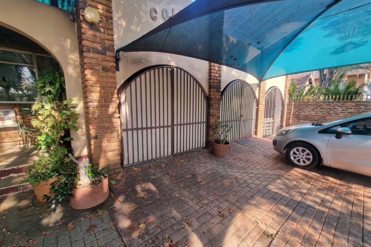 FOUR BEDROOM FREESTANDING HOUSE IN FAUNA PARK POLOKWANE! - Photo 3