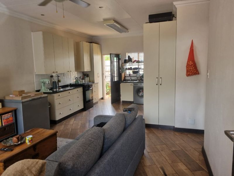 TWO BEDROOM TOWN HOUSE IN BENDOR POLOKWANE! - Photo 10