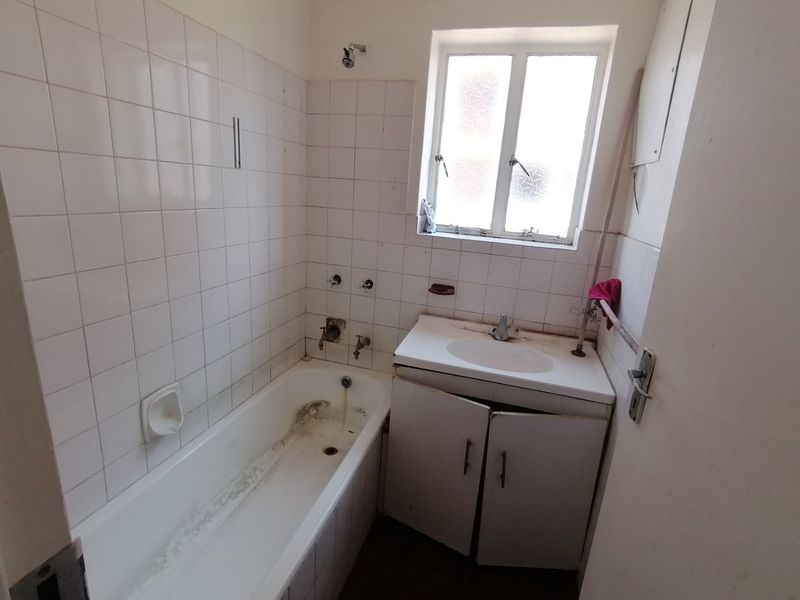 Elegant 3-Bedroom Apartment – Muckleneuk, Pretoria - Photo 10