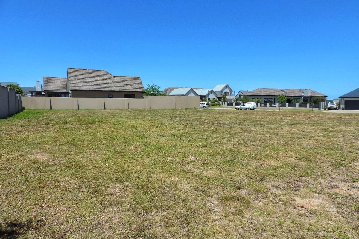 RARE OPPORTUNITY:  ONE OF THE LAST SPACIOUS STANDS NOW AVAILABLE IN BLUE MOUNTAIN VILLAGE, GEORGE - Photo 4