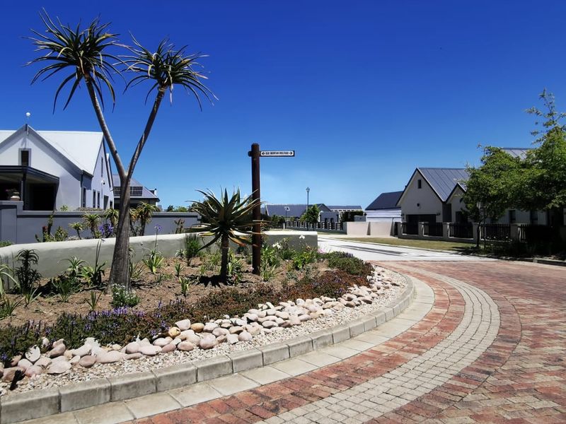 RARE OPPORTUNITY:  ONE OF THE LAST SPACIOUS STANDS NOW AVAILABLE IN BLUE MOUNTAIN VILLAGE, GEORGE - Photo 7