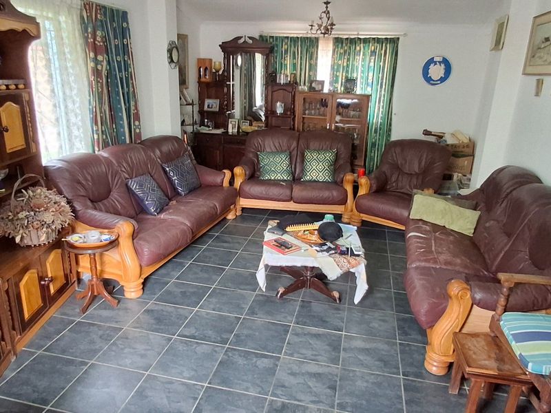 5 BED HOUSE WITH FLAT N PRETORIA GARDENS - Photo 4