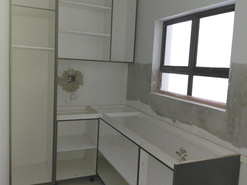 Modern 4-Bed, 3-Bath New Build in Sandown – Completion Mid-December 2025 - No Transfer Duty.  - Photo 4