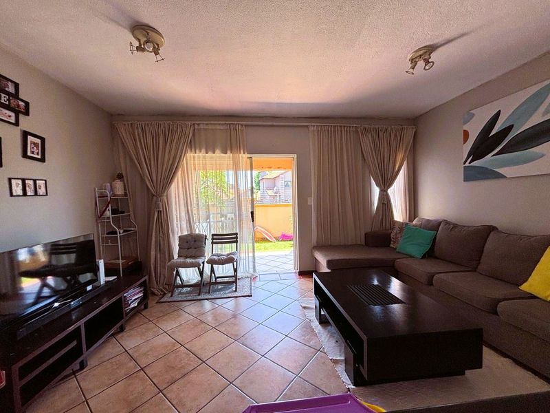 2 Bed 1 Bath unit for sale in Eco Park Estate - Photo 2