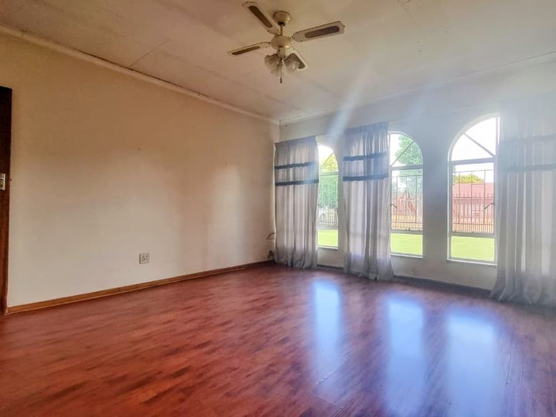 Lovely family home in Arcon Park. - Photo 4