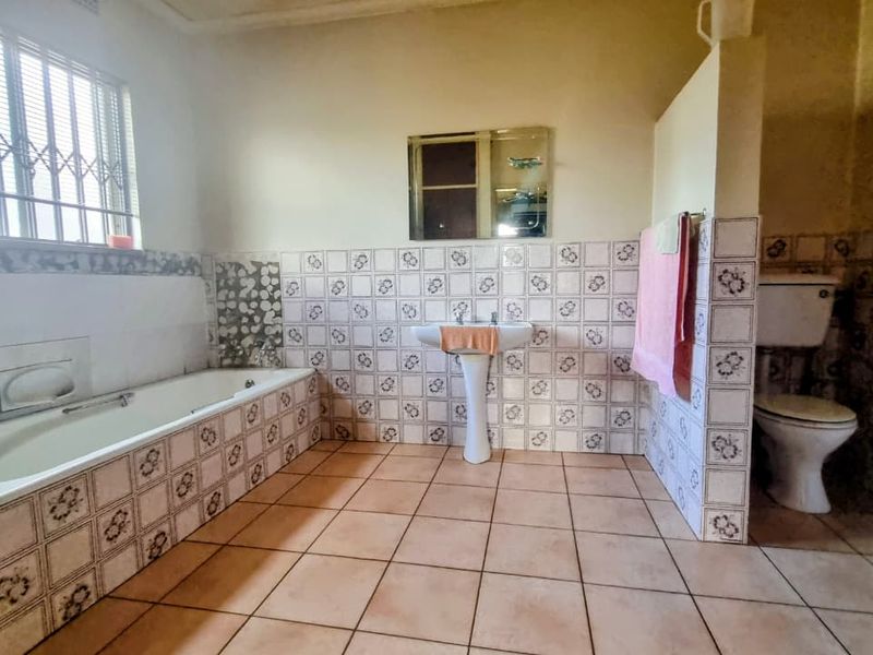 Lovely family home in Arcon Park. - Photo 3