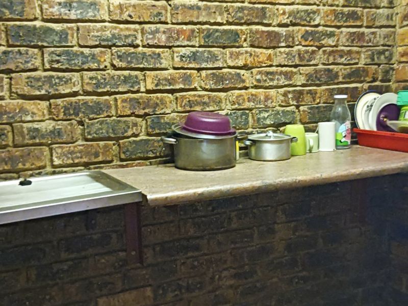 12 ha Farm, with two flatlets, main house, and workshop. - Photo 5