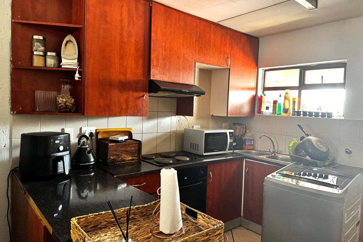 Affordable 2 Bedroom Home for Sale - Photo 2