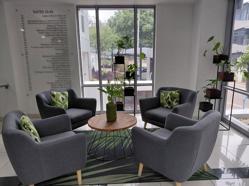 Premium Office Space to Lease - Photo 3