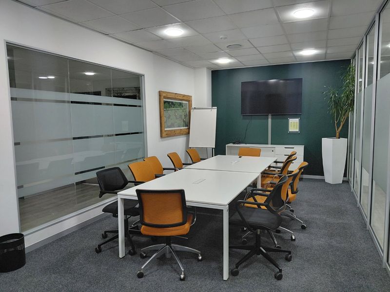 Premium Office Space to Lease - Photo 6