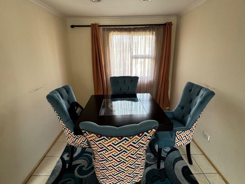 Spacious 3 Bedroom House To Rent In Tuscany Glen, Blue Downs - Photo 4