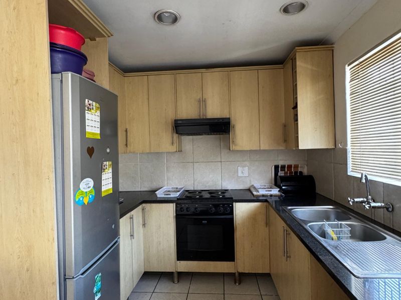 Spacious 3 Bedroom House To Rent In Tuscany Glen, Blue Downs - Photo 8