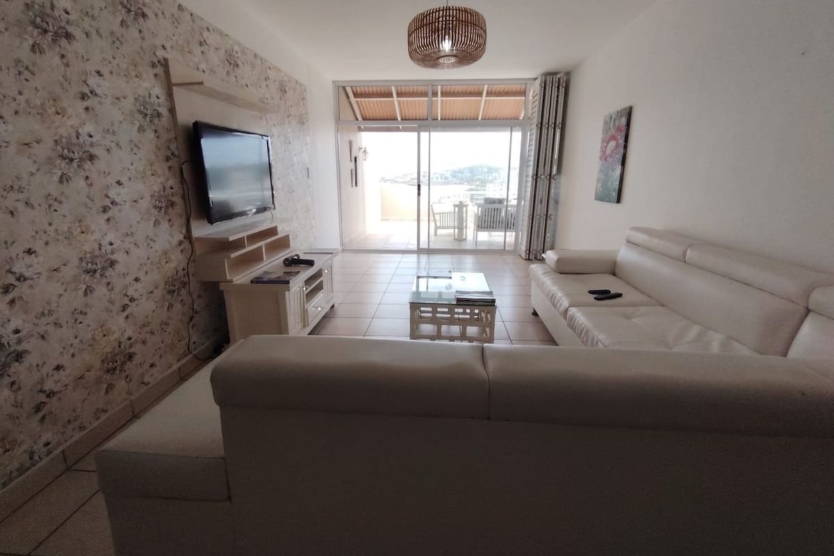 Amazing Sea Views - 3 Bedroom Apartment - Photo 3