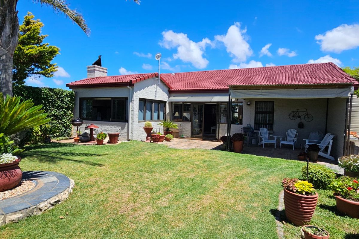 Dream home in Stilbaai - Photo 2