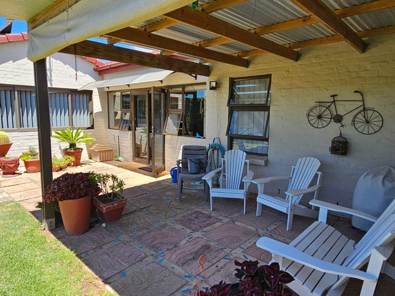 Dream home in Stilbaai - Photo 3