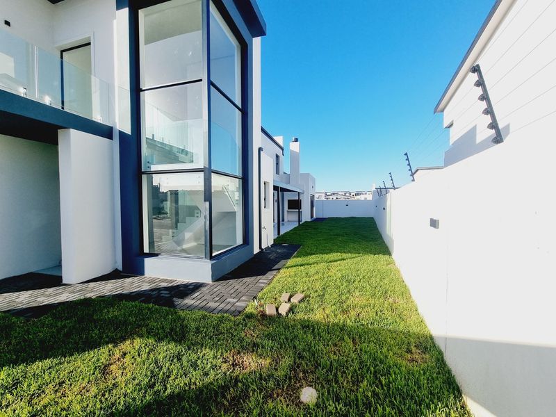 BUILD YOUR DREAM HOME IN SANDOWN'S PREMIER SECURITY ENCLAVE  - Photo 1