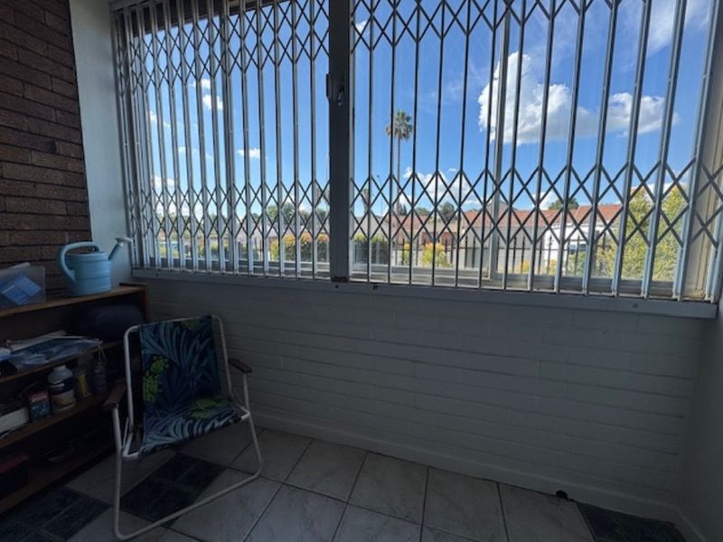 Neat 3-Bedroom Flat (112 m2) - Photo 9