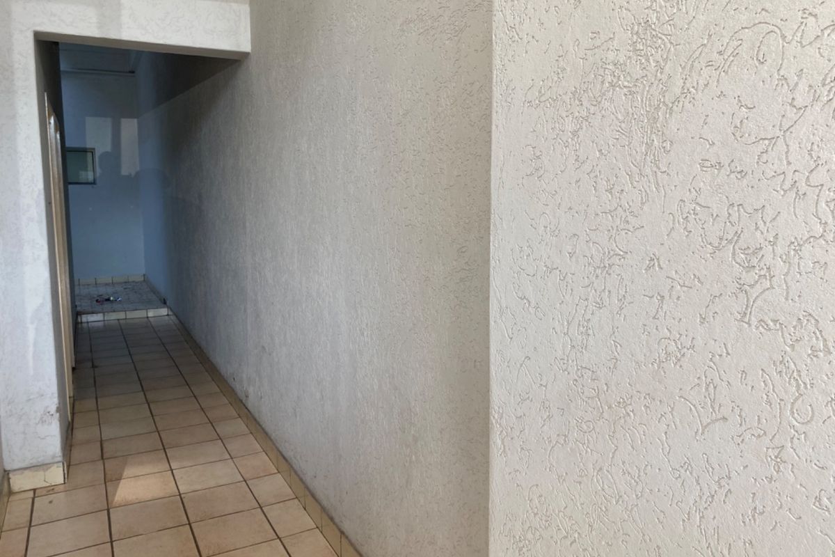 Commercial Property for Sale in Vanderbijlpark  this versatile commercial  - Photo 5