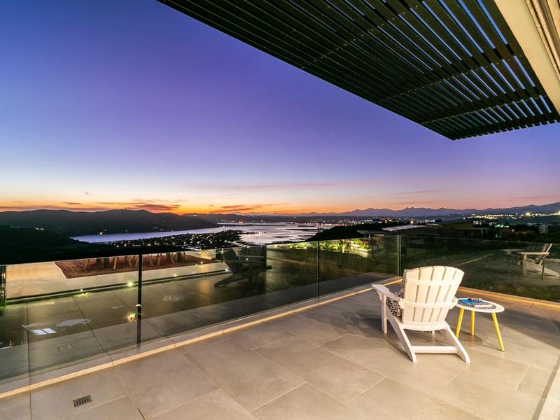 Timeless Design with Breathtaking Views - Photo 7