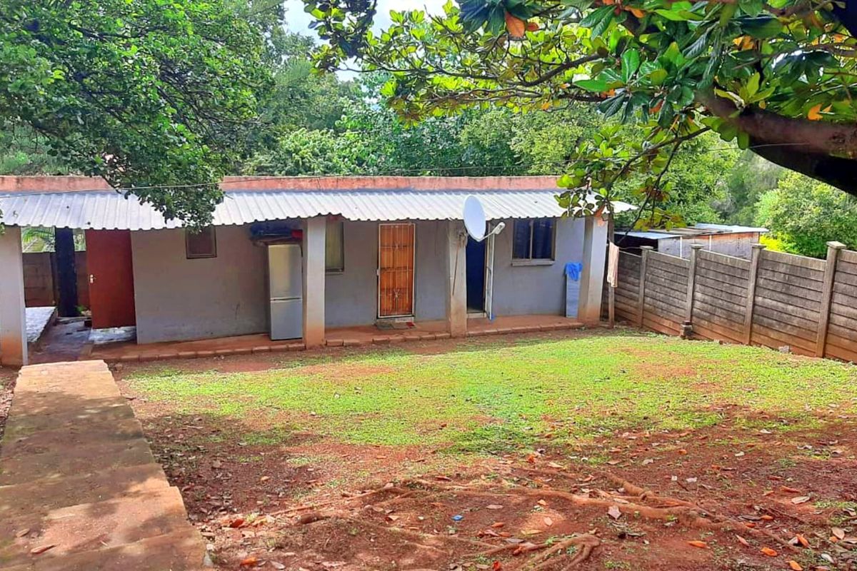 9 bedroom 3 bathroom with flatlet for sale - Photo 2