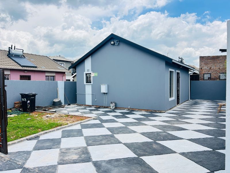 A NICE 2 BEDROOMS HOUSE FOR SALE SKY CITY  - Photo 6