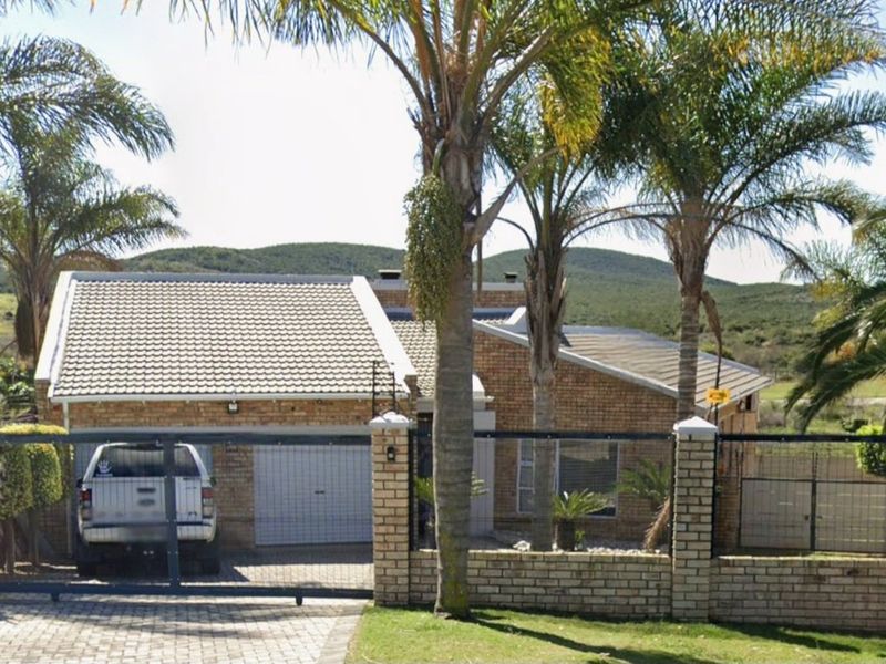 Modern family home in Vanes Estate! - Photo 1