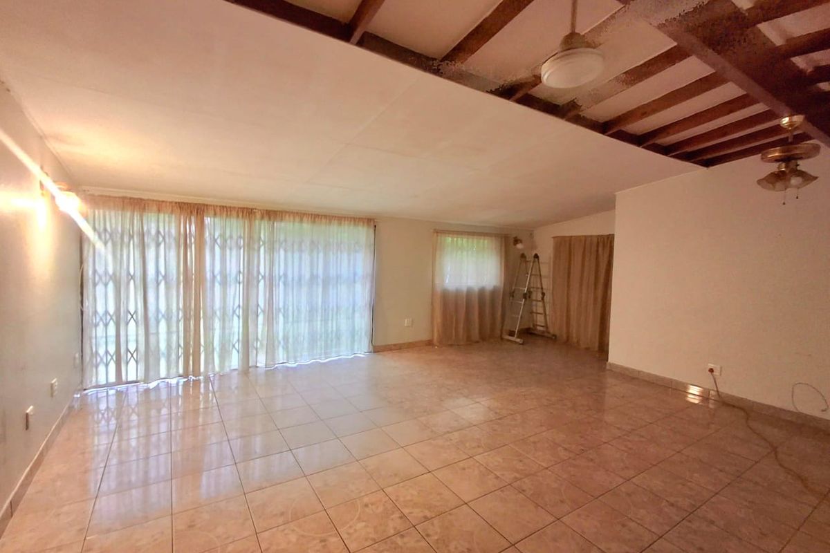 Spacious 3-Bedroom Home in Sasolburg – Close to Schools and Town Centre - Photo 4