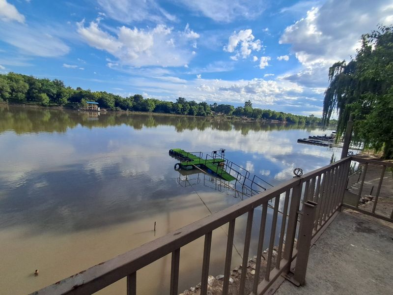 Charming Home at the Boating Club - Photo 2